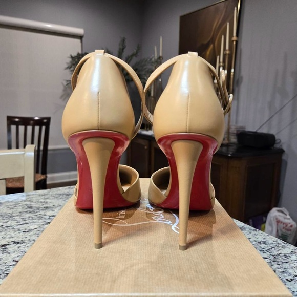 NEW Christian Louboutin Astrida Bridal Pointed Heels Size 40.5 100mm - Picture 7 of 11